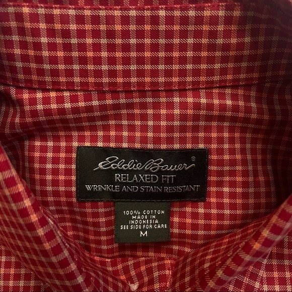 Eddie Bauer Red Plaid Casual Button Down Shirt Size M Relaxed Fit Checked L/S - Picture 7 of 11